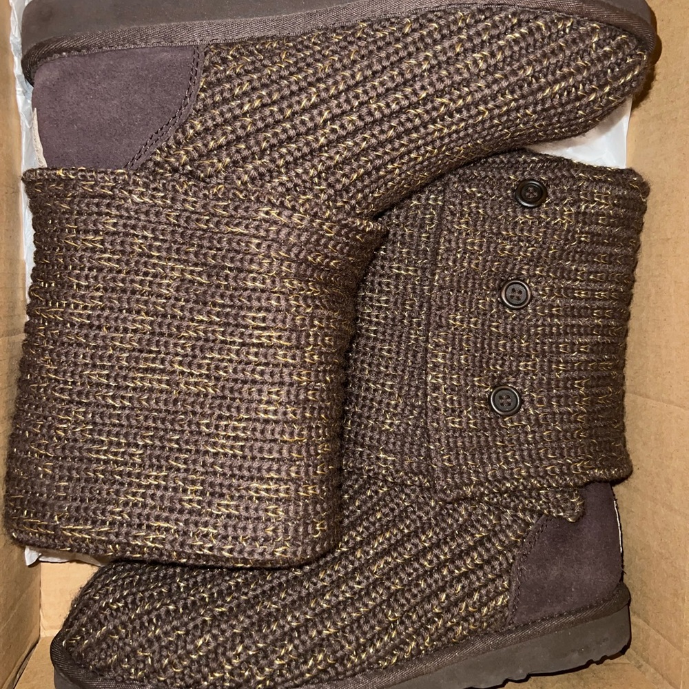 Ugg boots (cardy)